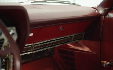 Unknown-Galaxie-1967-Candy-Apple-Red-White-36