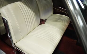 Unknown-Galaxie-1967-Candy-Apple-Red-White-40
