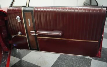 Unknown-Galaxie-1967-Candy-Apple-Red-White-45