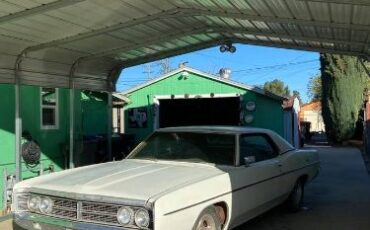 Unknown-Galaxie-1971-White-Brown-1