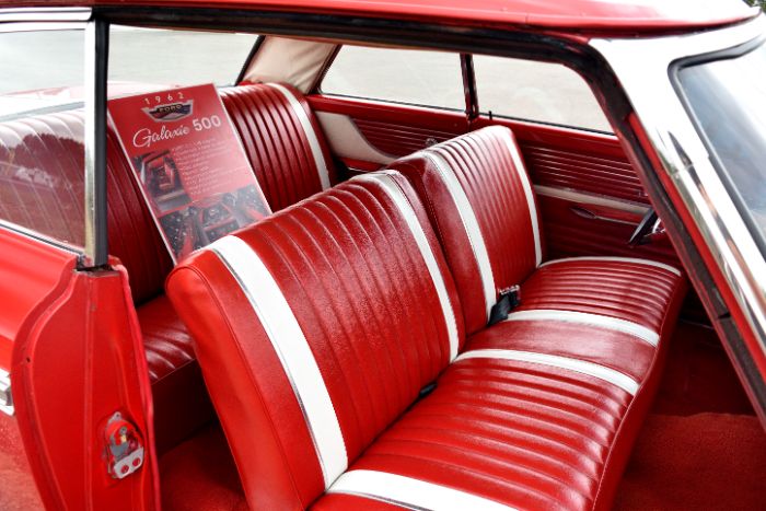 Unknown-Galaxie-500-1962-Red-Black-1