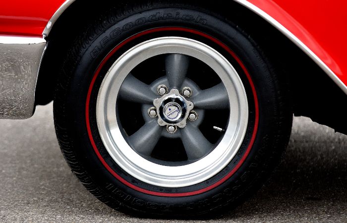 Unknown-Galaxie-500-1962-Red-Black-14