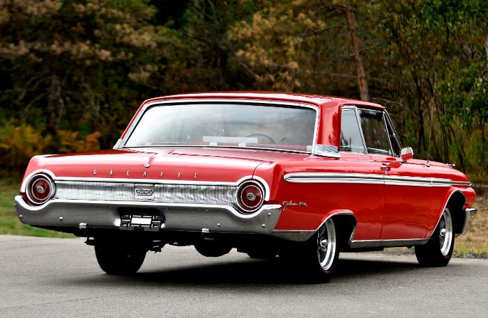 Unknown-Galaxie-500-1962-Red-Black-30