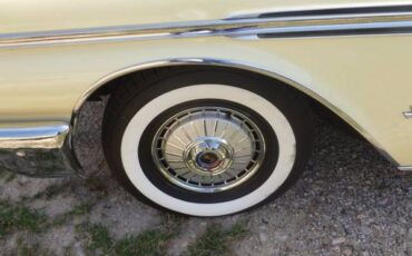 Unknown-Galaxie-500-1962-Yellow-Tan-off-white-10