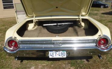 Unknown-Galaxie-500-1962-Yellow-Tan-off-white-17