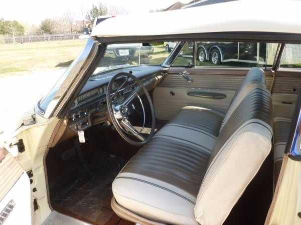 Unknown-Galaxie-500-1962-Yellow-Tan-off-white-18