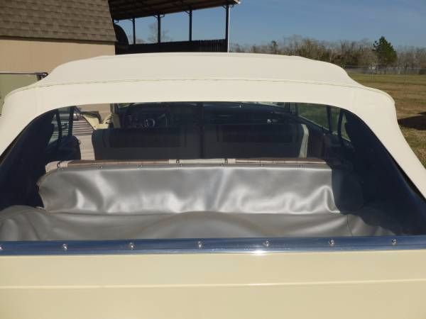 Unknown-Galaxie-500-1962-Yellow-Tan-off-white-7