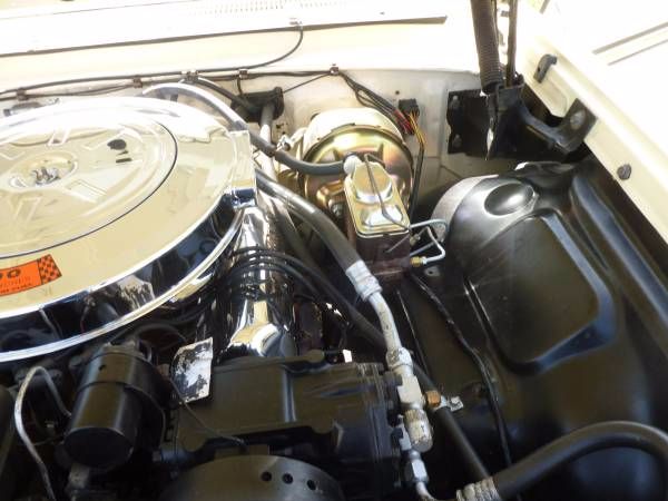 Unknown-Galaxie-500-1962-Yellow-Tan-off-white-8