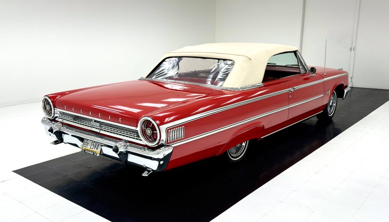 Unknown-Galaxie-500-1963-Rangoon-Red-Red-46