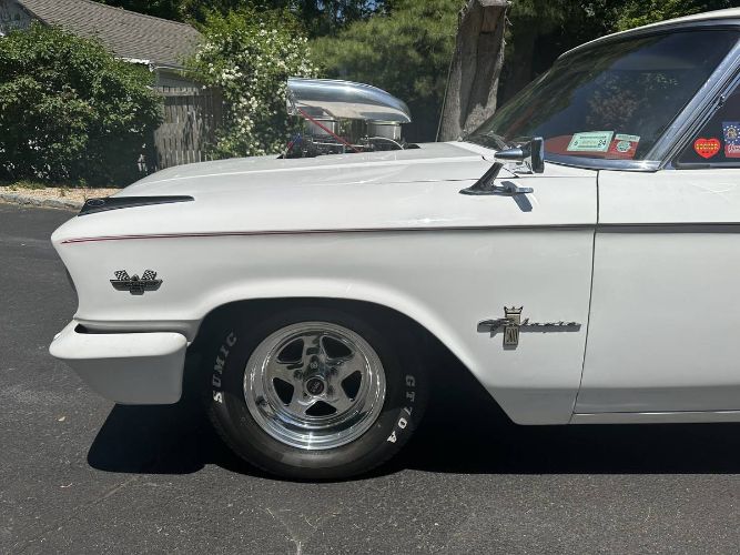 Unknown-Galaxie-500-1963-White-17