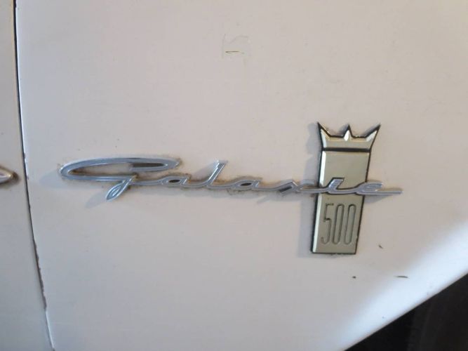 Unknown-Galaxie-500-1963-White-18