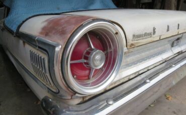 Unknown-Galaxie-500-1963-White-22