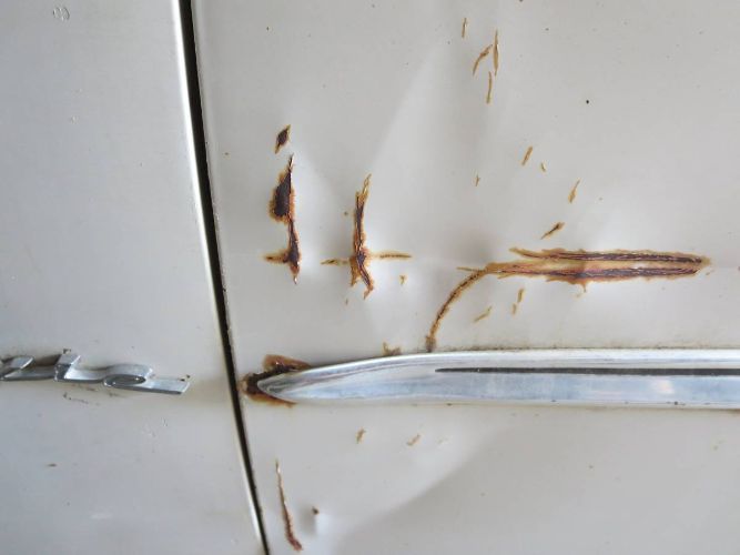 Unknown-Galaxie-500-1963-White-6