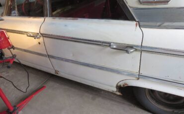 Unknown-Galaxie-500-1963-White-7