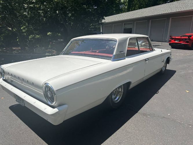 Unknown-Galaxie-500-1963-White-8