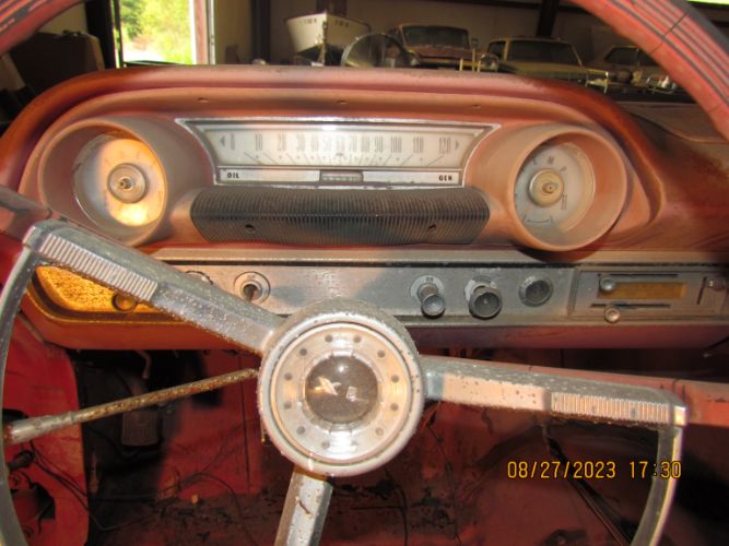 Unknown-Galaxie-500-1964-RedWhite-Red-19