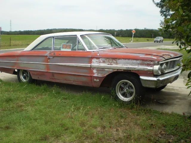 Unknown-Galaxie-500-1964-RedWhite-Red-39