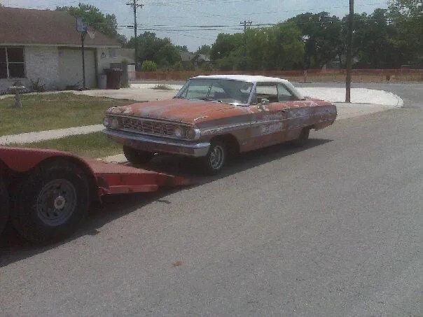 Unknown-Galaxie-500-1964-RedWhite-Red-8