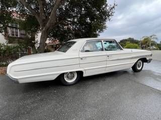 Unknown-Galaxie-500-1964-White-12