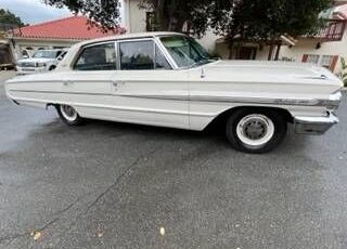 Unknown-Galaxie-500-1964-White-14