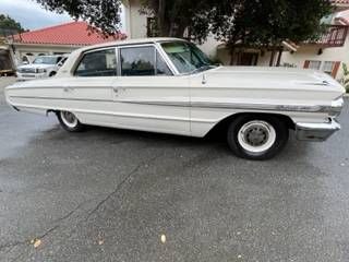 Unknown-Galaxie-500-1964-White-14