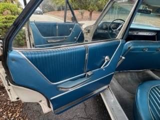 Unknown-Galaxie-500-1964-White-3
