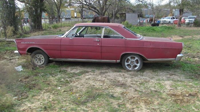 Unknown-Galaxie-500-1965-Red
