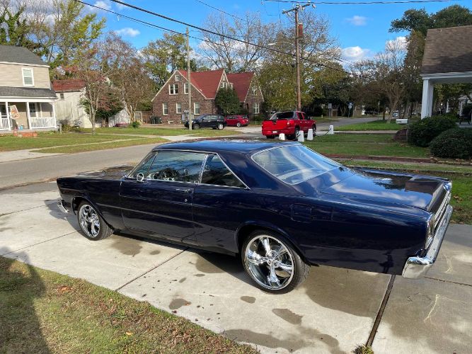 Unknown-Galaxie-500-1966-Blue-6