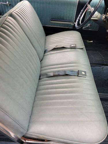 Unknown-Galaxie-500-1966-White-15