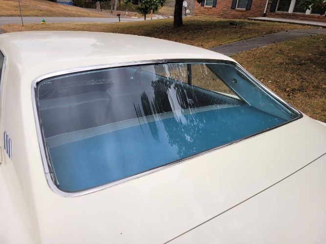 Unknown-Galaxie-500-1966-White-17