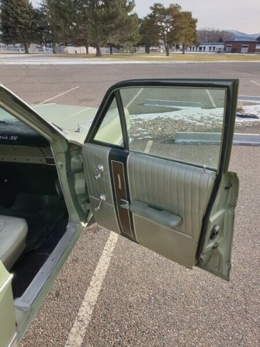 Unknown-Galaxie-500-1967-Green-Green-6