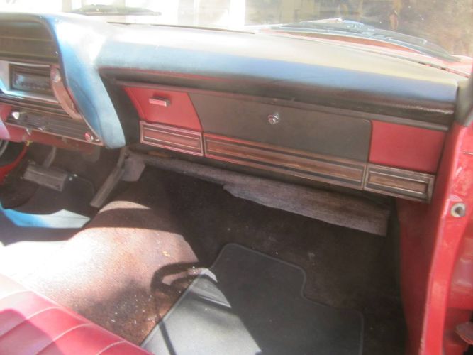 Unknown-Galaxie-500-1967-Red-15