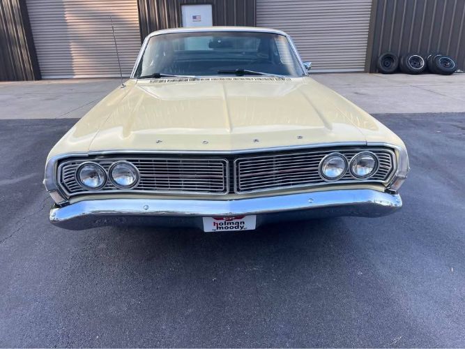 Unknown-Galaxie-500-1968-Yellow-Black-6