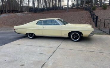 Unknown-Galaxie-500-1968-Yellow-Black-8