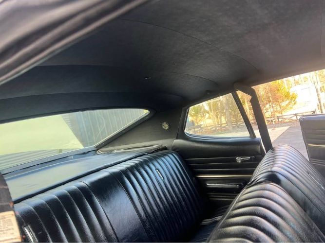 Unknown-Galaxie-500-1968-Yellow-Black-9
