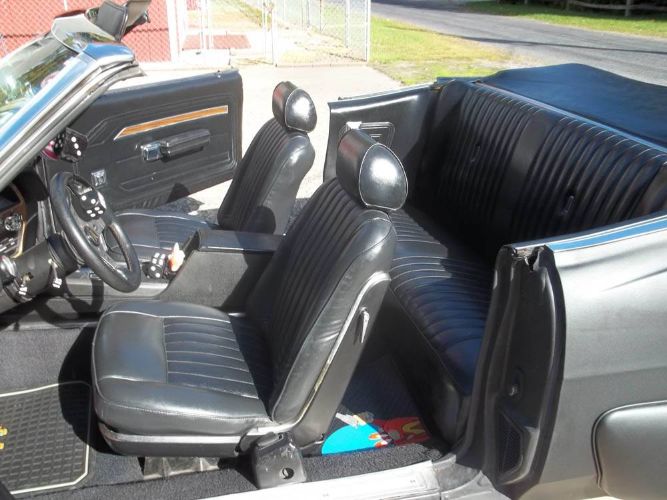 Unknown-Galaxie-500-1970-Flat-Black-Black-23
