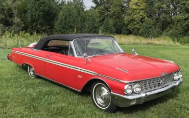 Unknown-Galaxie-500xl-1962-Red-Black-12