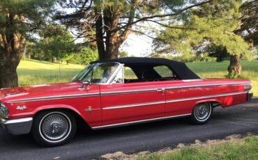 Unknown-Galaxie-500xl-1963-Red-Black-16