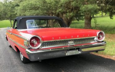 Unknown-Galaxie-500xl-1963-Red-Black-18