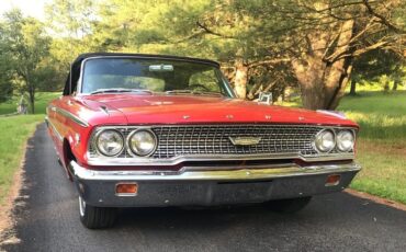 Unknown-Galaxie-500xl-1963-Red-Black-2