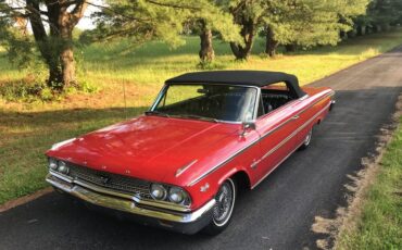 Unknown-Galaxie-500xl-1963-Red-Black-4