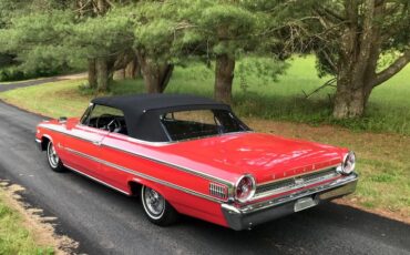 Unknown-Galaxie-500xl-1963-Red-Black-9