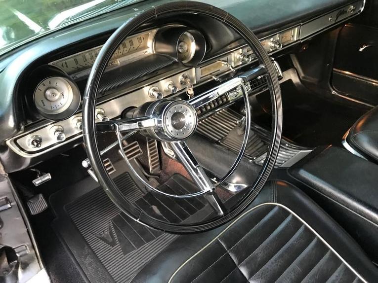 Unknown-Galaxie-500xl-1964-Black-Black-20