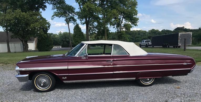 Unknown-Galaxie-500xl-1964-Burgundy-Black