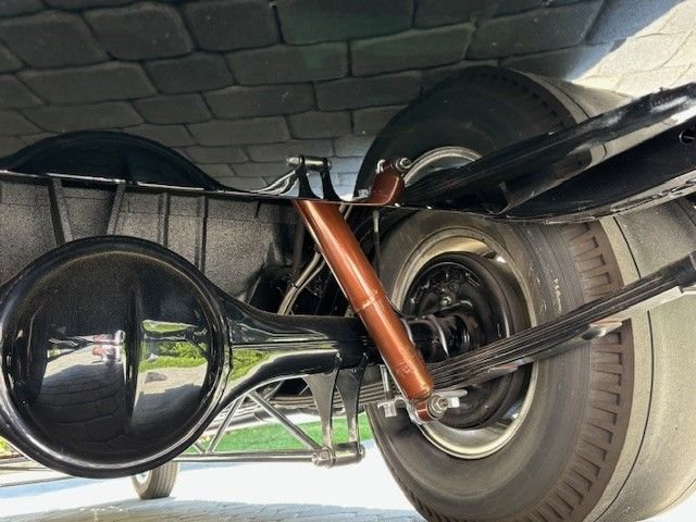 Unknown-Gasser-1955-Black-Brown-11