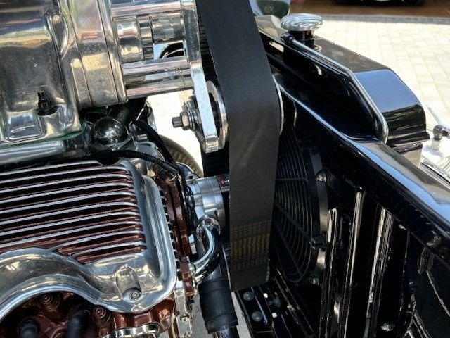Unknown-Gasser-1955-Black-Brown-17