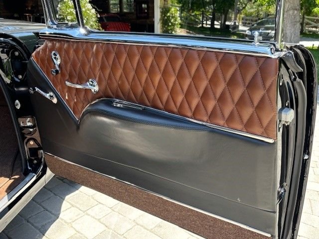 Unknown-Gasser-1955-Black-Brown-25