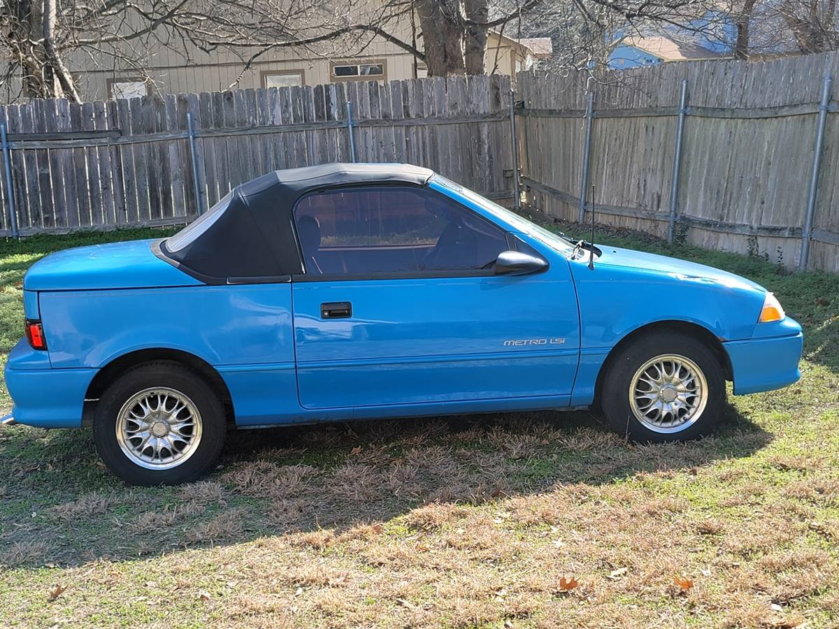 Unknown-Geo-metro-lsi-1992-blue