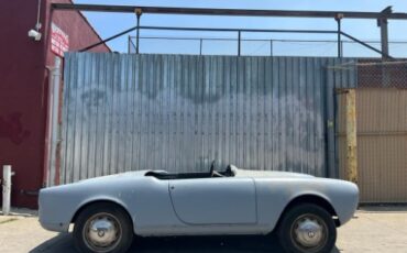 Unknown-Giulietta-1958-Gray-Gray-1