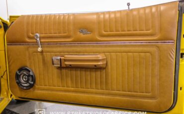 Unknown-Gran-torino-1973-Competition-Yellow-Ginger-23